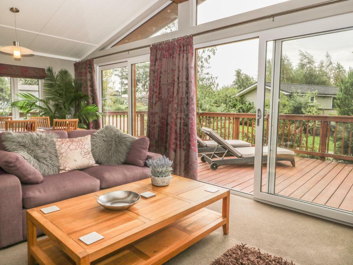 Bulmer Farm Lodge Malton Exterior foto